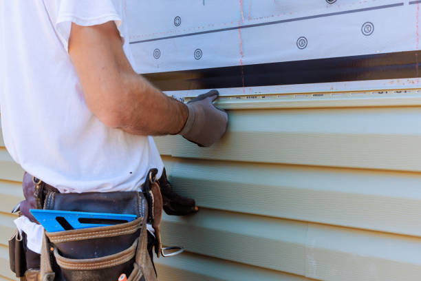 Trusted Siding Repair service in Navarre, FL - Creative Siding